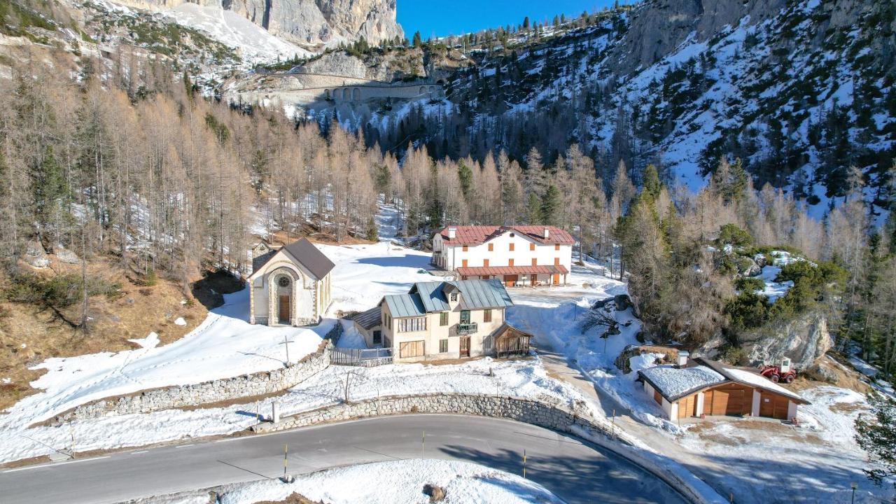 Hotel Al Sasso Di Stria Andraz Exterior foto