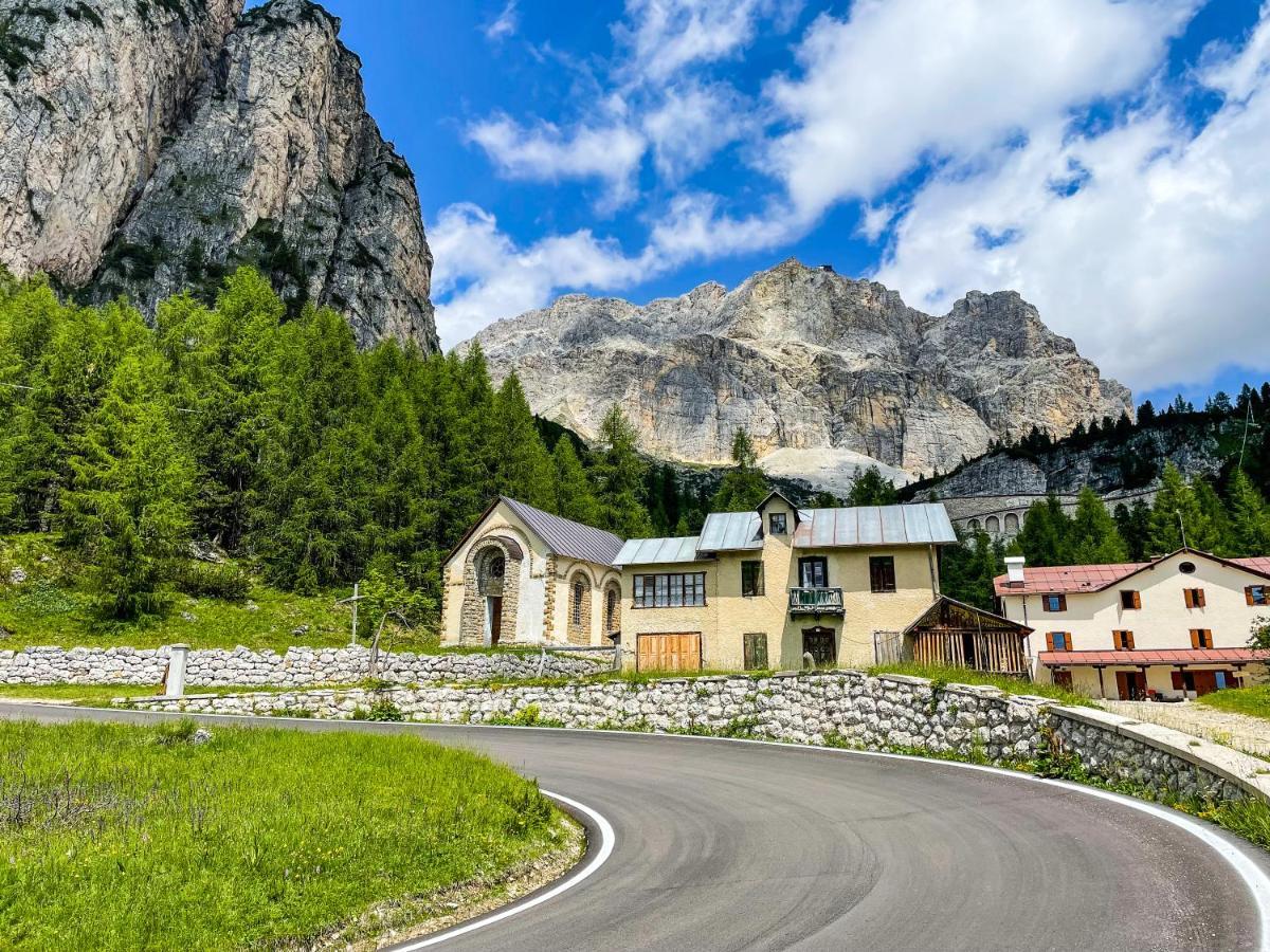 Hotel Al Sasso Di Stria Andraz Exterior foto